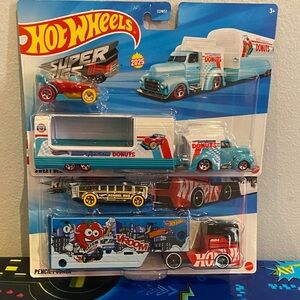 Hot Wheels Donuts Super Rigs Set - Blue and Red